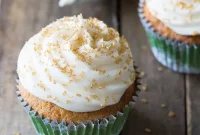 Luscious Hummingbird Cupcakes