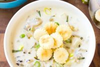 Hearty Coastal Clam Chowder