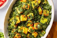 Creamy Spinach and Paneer Curry
