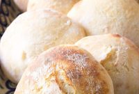 Pillowy Croatian Lepinja: Authentic Flatbread Recipe