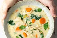 Bright & Creamy Lemon Chicken Spinach Soup