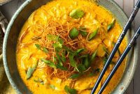 Creamy Thai Coconut Curry Soup Khao Soi