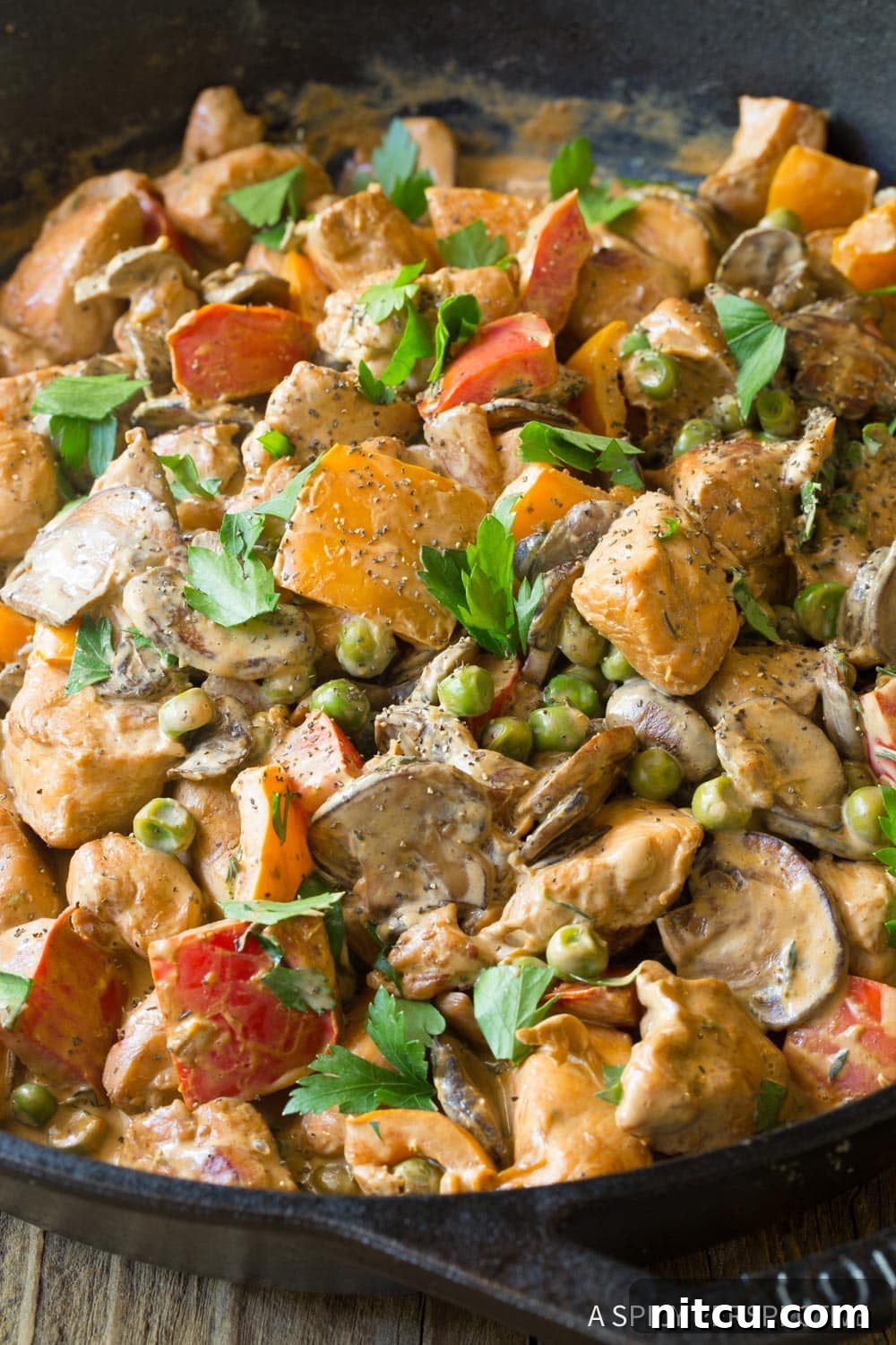 Lighter Chicken A La King 12 Creamy Skinny Chicken A La King Recipe for a healthy, low-carb retro and vintage meal.
