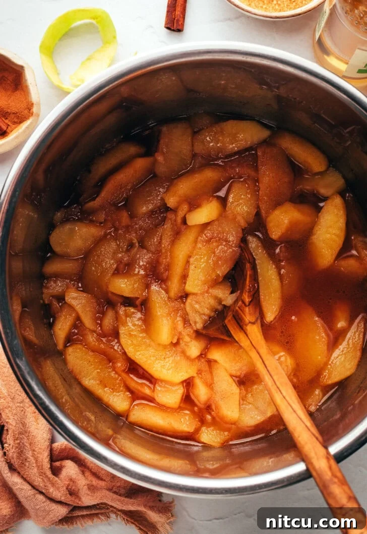 cooking-apples Spiced apples in instant pot